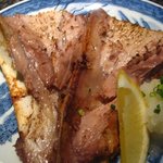 魚料理 渋三吉成 - 鮪アゴ焼き