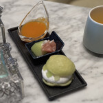 グリロジー バー＆グリル - 