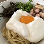 ラーメン イッケン - メレンゲの角が立ってます！