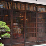 焼鳥 しるべ - 外観