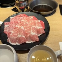 すき焼 しゃぶしゃぶつかだ KITTE大阪店 -  すき焼 しゃぶしゃぶつかだ KITTE大阪店 -