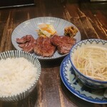 炭焼牛たん東山 仙台本店 - 