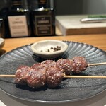 板前焼とり 成海 - 砂ずり、1000度。甘木。