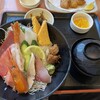 まぐろ食堂 七兵衛丸