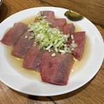 もつ焼 かど - ればトロ刺し