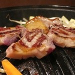 なまらむーちょ - ランプ焼き調理中