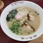 さつまラーメン - 料理写真:とんこつラーメン（麺大盛り）