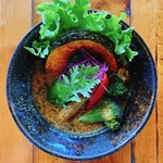 スープカリー 藍色 - 撫子色（野菜尽くし）
