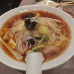 中華飯店 大一樓 - ワンタン麺