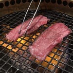 中目黒焼肉 登牛門 - 
