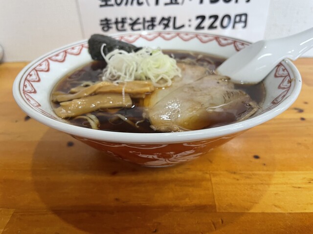 花やラーメン 松山店 - 余目（ラーメン）の写真