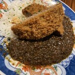 杜ノ居 - 牛たんメンチカツカレー