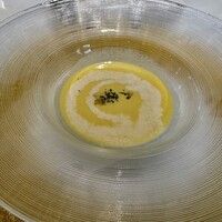 芦屋モノリス - コーンの冷製ポタージュが甘くて本当に美味しかった。