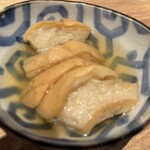 おでんと炉端 たけし - アゴだしおでんの車麩！金沢おでんで定番の車麩、美味いです！