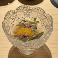 鮨 由う - 