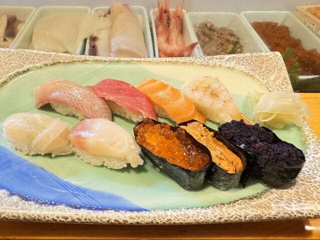 Miraku Sushi photo