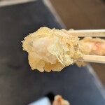 手打白門うどん 家康 - 海老天　断面
