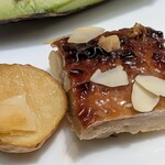 メロディア - チキンの醤油麴マリネ ローズマリー風味新じゃがいも ローストアーモンド