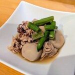 はな花 - 小芋と小さなイカの煮付け