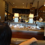 グランド キッチン - キッチンは丸見えです