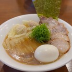 伊東中華そば - 料理写真: