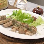 トリワイン ＰＩＫＯＳＨＨＨＵ - 新茶のコテキーノ～自家製鶏皮ソーセージ～