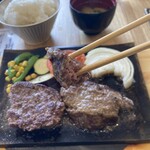 たちばなのバーグステーキ 本店と工房 - ①先ずは何もつけずに肉を味わう‼️