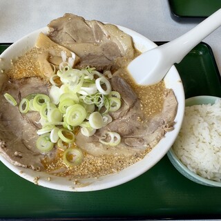 北海とんこつ らーめん純輝 - 料理写真: