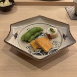 すし処 睦月 - 枝豆、平貝明太、こいか木の芽味噌