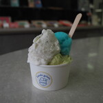 Locale gelato - 料理写真:山椒＆ピスタチオ＋四万ブルー