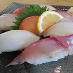 漁師寿司 海蓮丸 - にぎり7貫