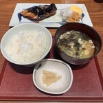 圓 弁柄 - 