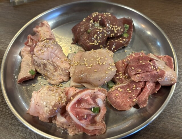 焼肉ホルモン 七福 とんとん亭（七福） - 勾当台公園（焼肉）