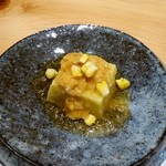 焚久味 - 嶽きみの豆腐とウニのゼリー寄せ