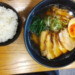 37BASE - 自家製チャーシュー麺