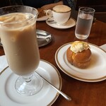 トリコロール 本店 - 