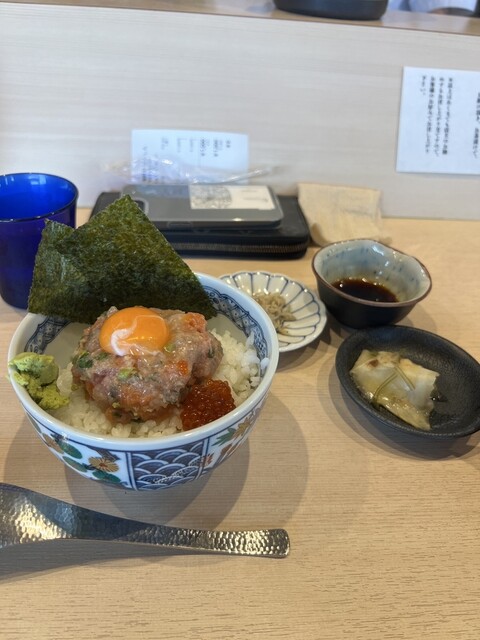 閖上海鮮丼せんしん - 美田園（海鮮丼）の写真