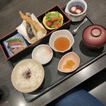 築地飛賀屋 - 