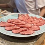 炭火焼肉ホルモンさわいし - 