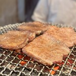 炭火焼肉ホルモンさわいし - 