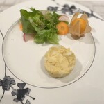 ステーキ鉄板焼 しゅうえ - ポテトサラダ