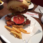 オン ディッシュ - チキンバーガーの中身 2014/08