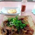 たけやま - ラスク付すじ肉煮込