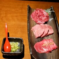 蕃 YORONIKU - 