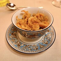 リストランテ ラ・バリック トウキョウ - サクラエビ、ボタン海老、グリーンピース、スナップエンドウ、ストラッチャテッラ