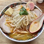 らい久 - 料理写真:みそバター野菜ラーメン にんにく多め