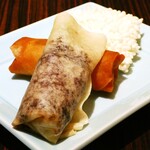 307497997 - 北京ダック 鰻とチーズの春巻