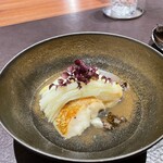 イル アオヤマ - ノドグロ、北海道産ホワイトアスパラガス