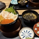 札幌海鮮丼専門店 すしどんぶり - 雲丹・蟹・いくら丼