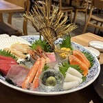札幌海鮮丼専門店 すしどんぶり - 刺身盛り合わせ7種